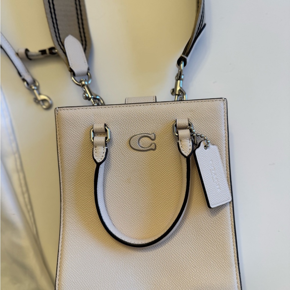Coach Beige Crossbody Bag - Picture 3 of 6